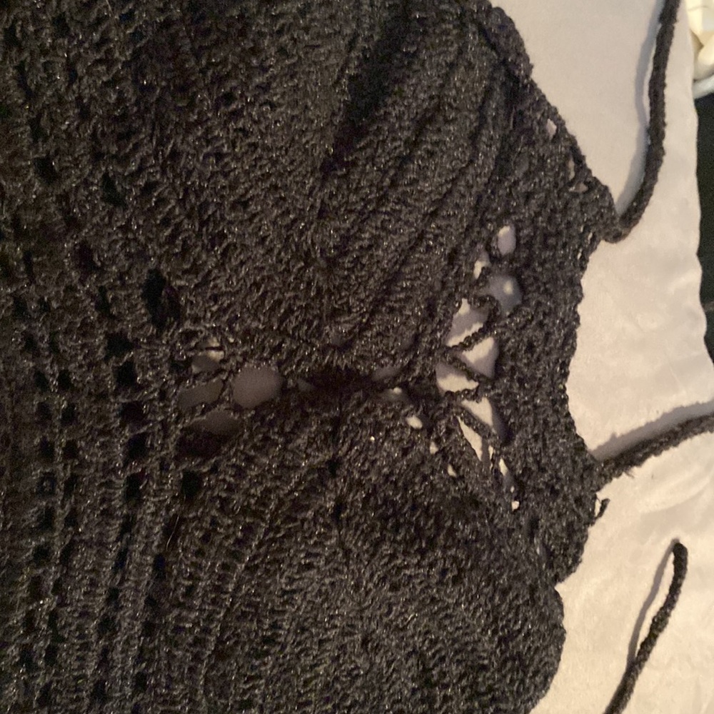 Top - Picture 2 of 2